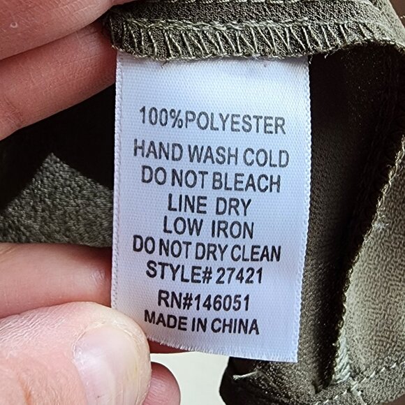 Monteau Olive Green Halter Tank Top Size Large - Picture 9 of 16